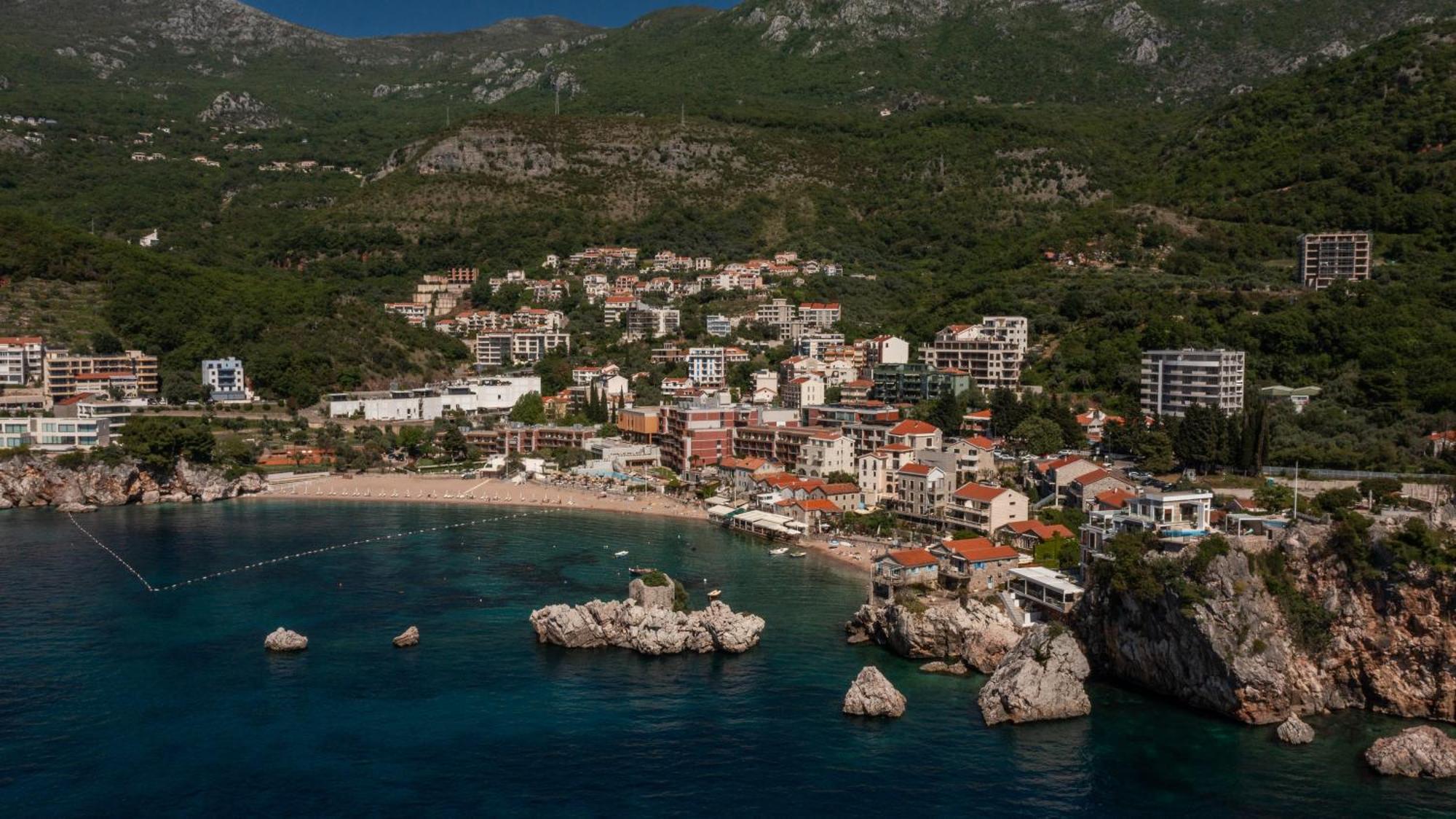 Apartments Raymond Sveti Stefan Exterior photo